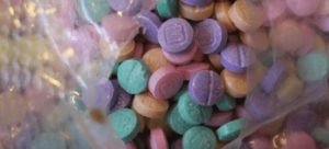 Decomisan “fentanilo arcoiris”