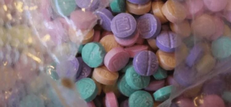 Decomisan “fentanilo arcoiris”