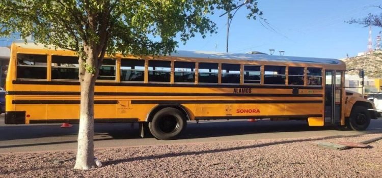 Entrega gobernador de Sonora unidades de transporte escolar a 10 municipios