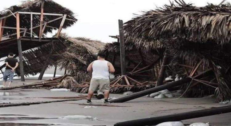 Protección Civil Sonora apoya en el traslado de sonorenses en Acapulco