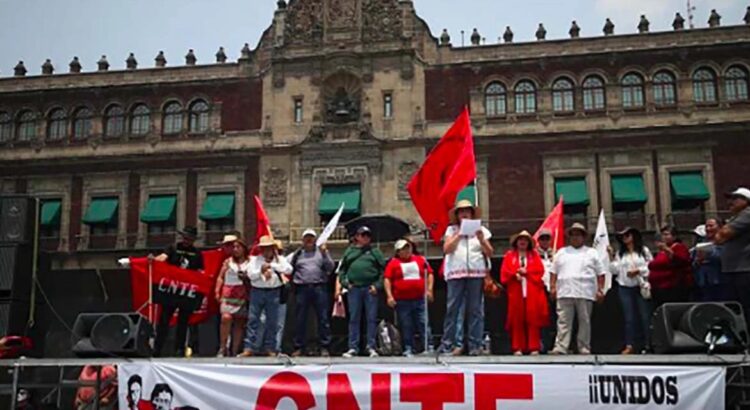 «Insuficiente e insatisfactorio» el aumento salarial a maestros: CNTE