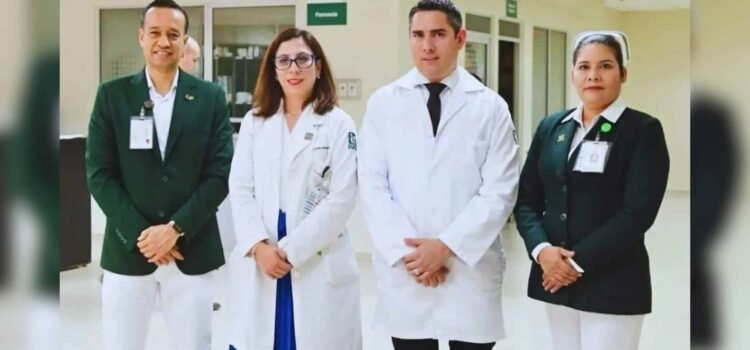 Tendrán aumento del 30% al salario de médicos especialistas de comunidades serranas en Sonora Tendrán aumento del 30% al salario de médicos especialistas de comunidades serranas en Sonora