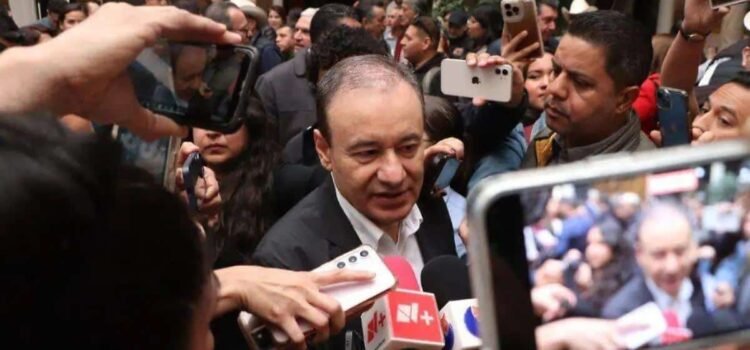 Gobernador de Sonora trabaja en diálogos con docentes, ante paro de labores