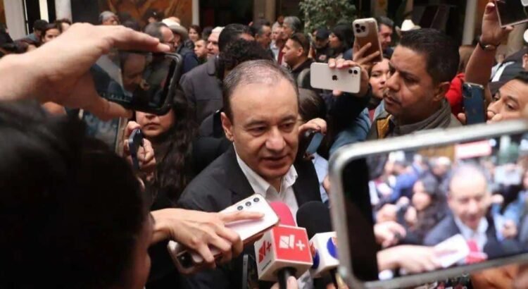 Gobernador de Sonora trabaja en diálogos con docentes, ante paro de labores