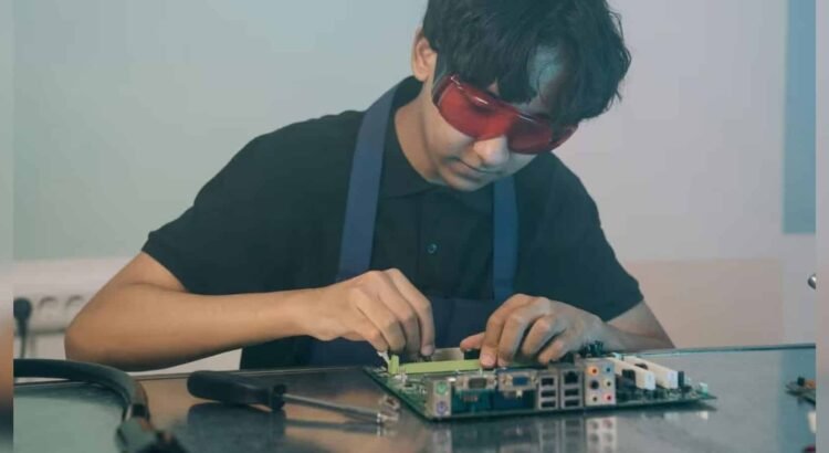 ITH inaugura en Sonora el primer laboratorio de semiconductores y aeronáutica del país